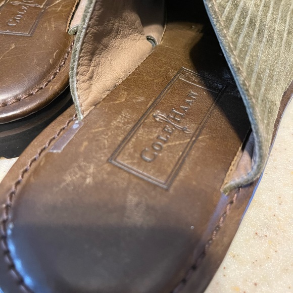 Cole Haan Suede Top Seam Corduroy Look Olive Green Women Size 7.5 Preowned USED - Picture 6 of 9